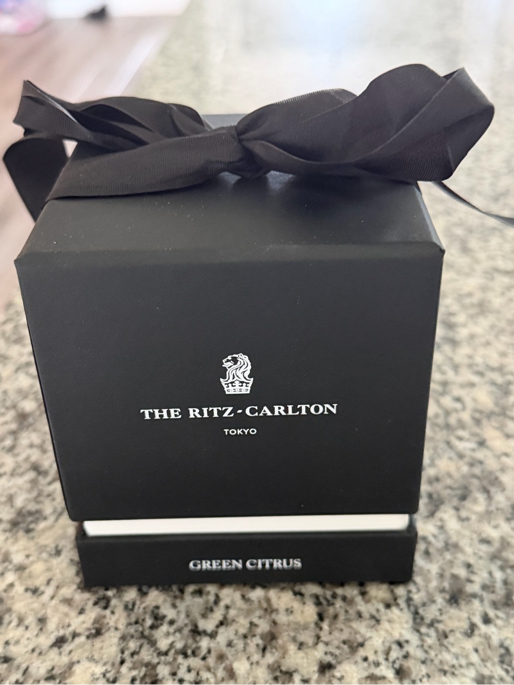 The Ritz-Carlton Tokyo Green Citrus Gift Box